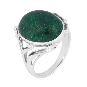 Oval sølv ring med grøn sten