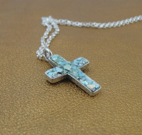 Kors halskæde med romersk glas